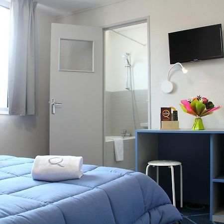 Le Petit Majestic Hotel Лурд Екстериор снимка